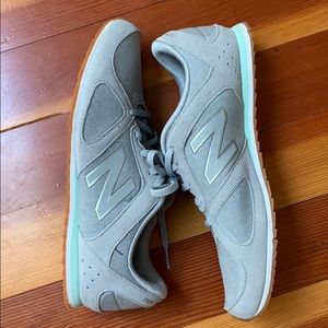 New balance women’s sneaker